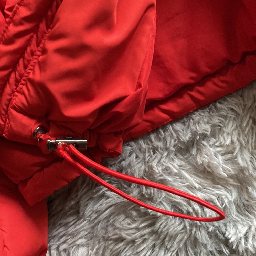 Cropped Puffer Jacket - image 3